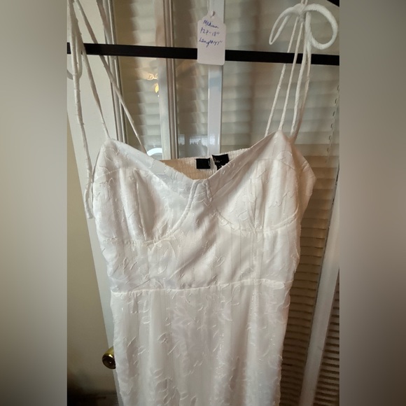 Jacquard Tie Sleeve Ivory Lulus Floral Metallic Stitched Dress-Size Medium - Picture 12 of 16